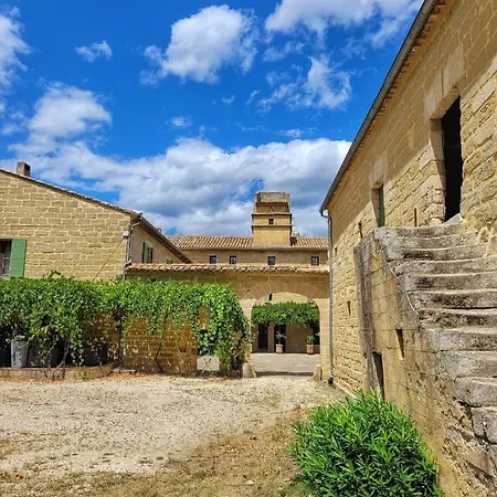 Le Mas Blanc Apartment Uzes